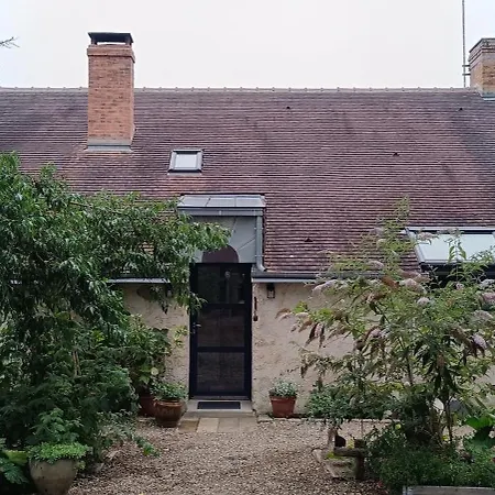 D'hotes Les Preaux - 住宿加早餐酒店 Cérans-Foulletourte